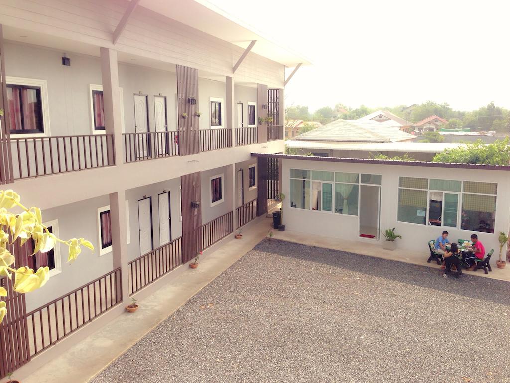 Sandee Homeplace Udon Thani Exterior foto